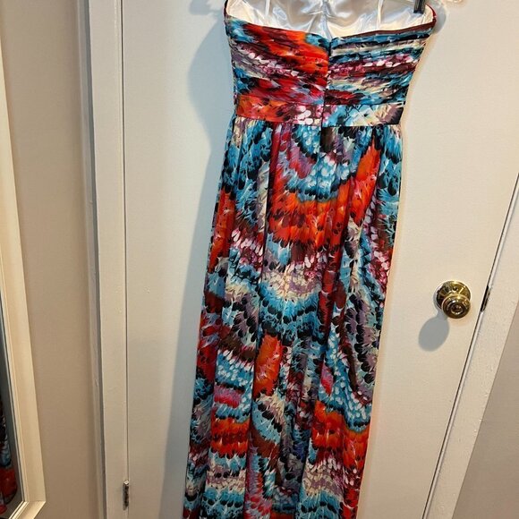 Aidan Mattox Hi Low Feather print strapless chiffon gown, Size 0 - Picture 11 of 15